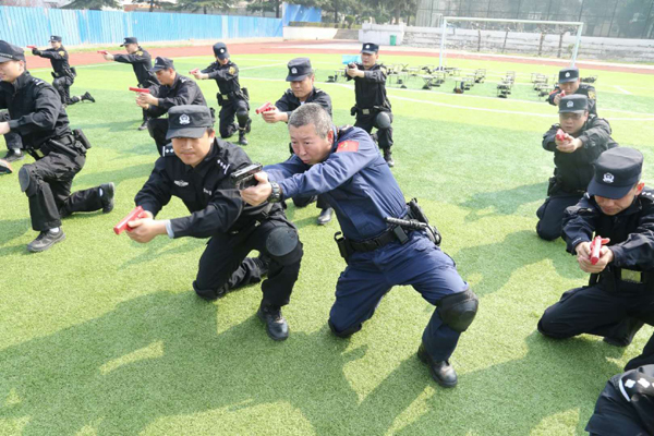 警务技战术训练4.jpg